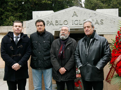 Socialistas en el homenaje a Pablo (Paulino) Iglesias.